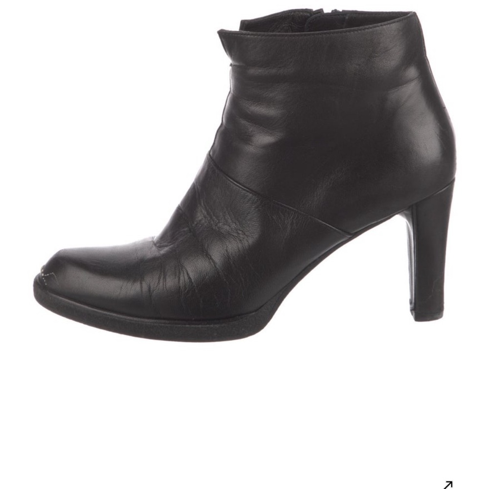 Stuart Weitzman Sleek Black Ankle Booties